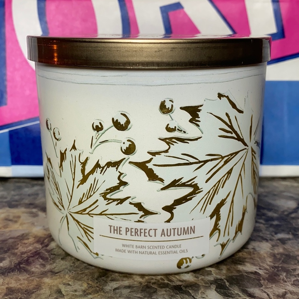 Bath & Body Works 3-Wick candles The perfect Autumn - Picture 1 of 5